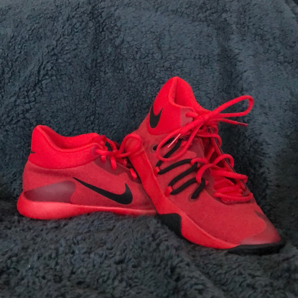 Red Nike Basketball Shoes